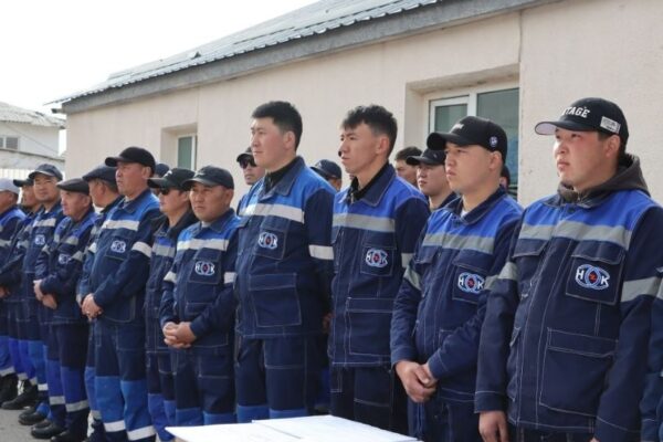 Глава Минэнерго заложил капсулу в новое здание Нарынского ПЭС
