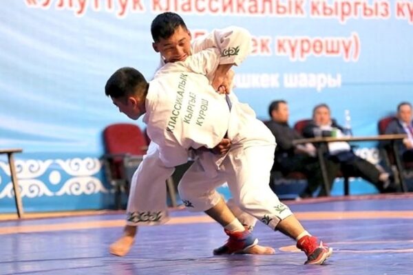 В Бишкеке прошёл чемпионат Кыргызстана по кыргыз курешу